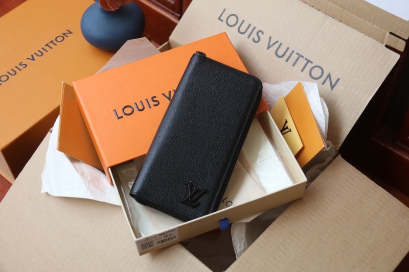 LV Wallets